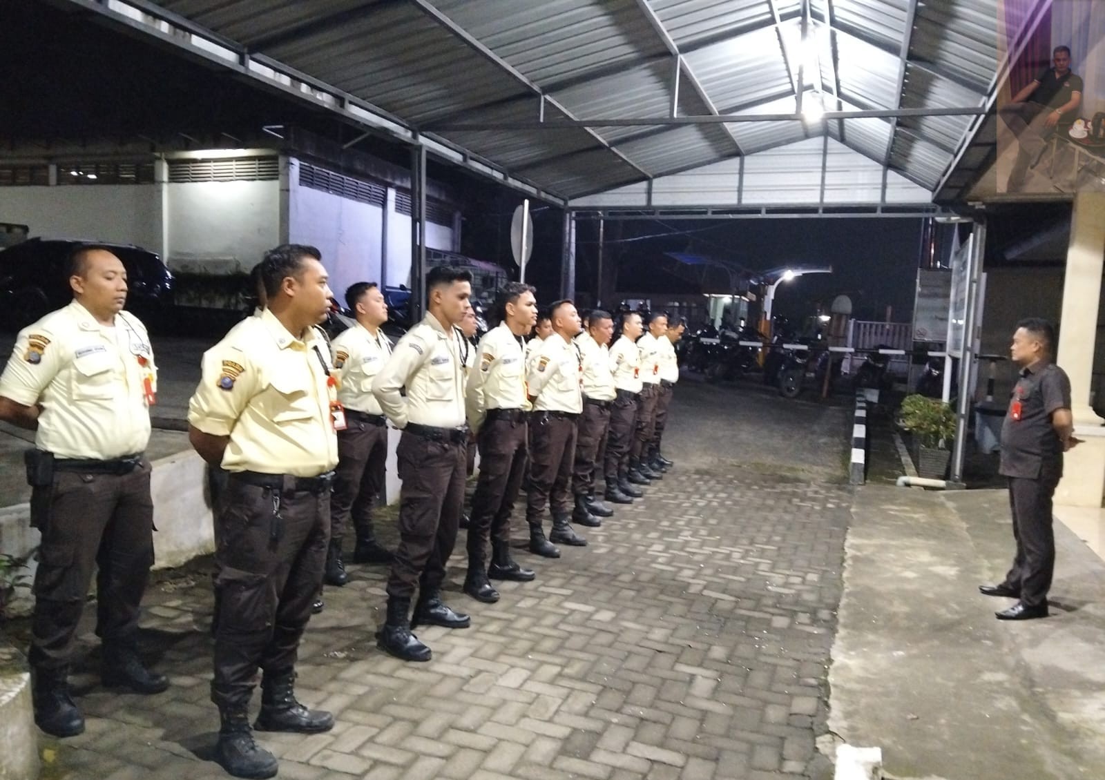 Apel malam personel Satpam GBS